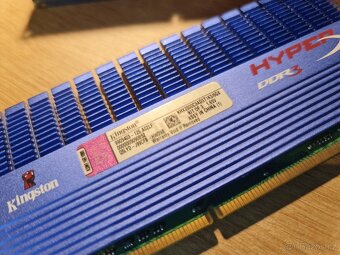 Kingston KHX2000C9AD3T1K3/6GX = 2x 6GB - 4