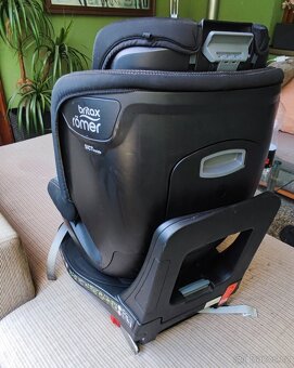 Autosedačka Britax Römer Dualfix M Plus - 4