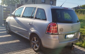 Opel Zafira 1.8, ČR, 7 míst - 4