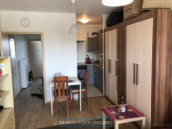 Pronájem bytu 2+kk s balkonem, ul. Kuchařovická, Znojmo - 4