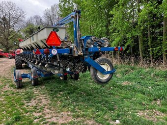 Přesný secí stroj - 4