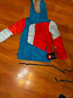 Nová zimní lyžařská Bunda S - 4