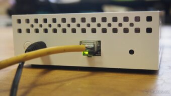 Lacie CloudBox NAS 2TB - 4