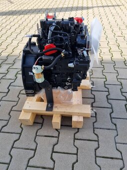 Motor Mitsubishi L2E - 4