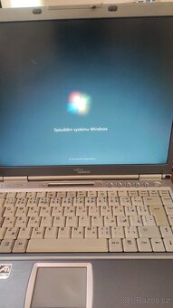 FUJITSU LIFEBOOK E7010 - funkční - 4
