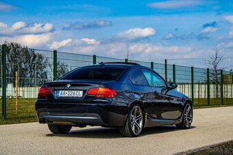 BMW Rad 3 Coupé 325i - 4