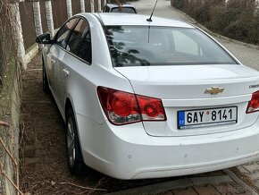 Chevrolet Cruze 2.0 Diesel AUTOMAT motor kouří - 4