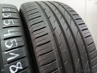 Letní pneu 235/45/18 Nexen - 4