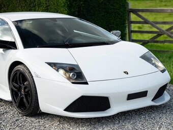 Lamborghini Murciélago LP 640 V12 - 4