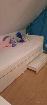 Prodám postel ikea - 4
