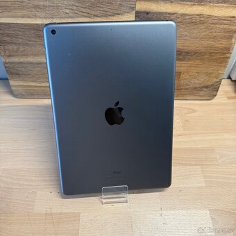 iPad 8 (2020) 32GB (12 měsíců záruka) - 4