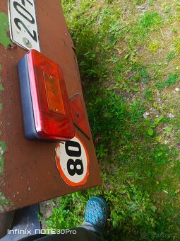 Vlek za auto - 4