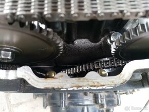 Suzuki DR650 - 4