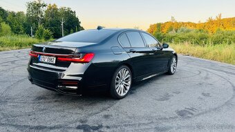 Bmw g11 740d xDrive B&W - 4