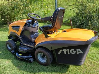 Zahradní traktor Stiga Estate 7122 HWS - 4