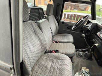 Land Rover defender 90 - 4