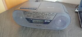 Reproduktory/rádio Sony na kazety a CD - 4