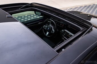 BMW 520d Touring / M Paket / HK Audio / TOP STAV / PANORÁMA - 4