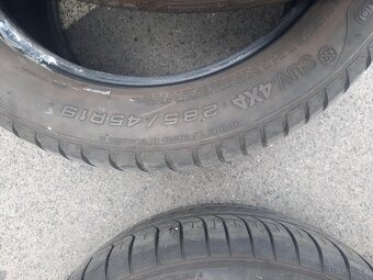 Zánovní pneu letní BMW X5, X6 - 4