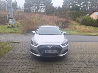 Prodám Hyundai i40 PREMIUM MAX výbava ,najeto 180000km, - 4