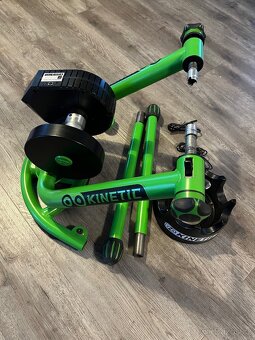 Cyklotrenažér Kinetic Rock and Roll - Smart Control T-6200 - 4