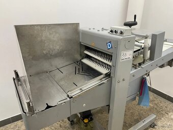 Kráječ pečiva (lot: 33) - 4