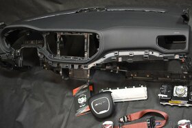 Dodge Challenger Charger Ram srt - 4