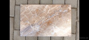 Prodám obklad a dlažbu - 4