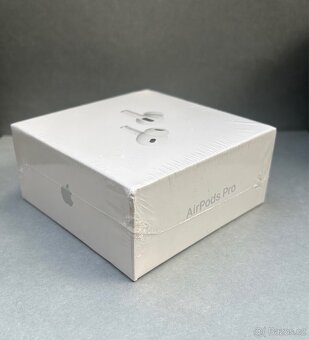 Apple AirPod Pro gen. 2 - 4