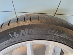 Alu kola R17 5x112 VW + letní pneu 225/45/17 - 4