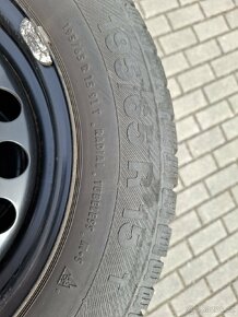 Prodám zimní pneu + disky, Škoda Octavia 2 195/65 R15 - 4