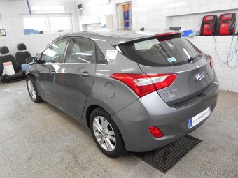 Hyundai i30 1,6 CRDi 110 - 4