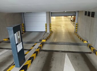 Pronájem garážového stání 8,5 m² | Praha - Modřany - 4