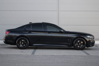 BMW Rad 7 740d xDrive mHEV M Sport Pano - 4
