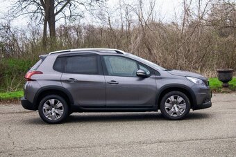 Peugeot 2008 1.2 PureTech 110 E6d-ISC GT Line - 4