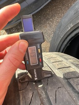 235/55 R18 - 4