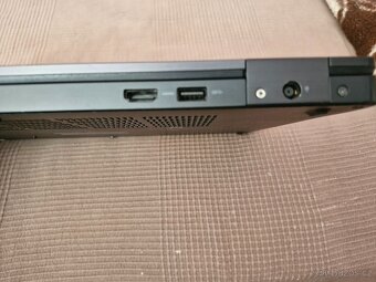 Notebook DELL Latitude 5580 15" - 4