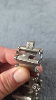 Leatherman Tread naramek - 4