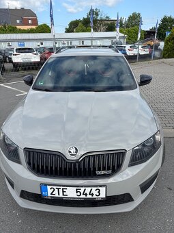 Octavia RS 135 kw 6 kvalt dsg kombi odpoctove - 4