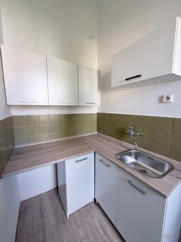 Prodej bytu OV, 1+1, 32 m² – Teplice, centrum - 4