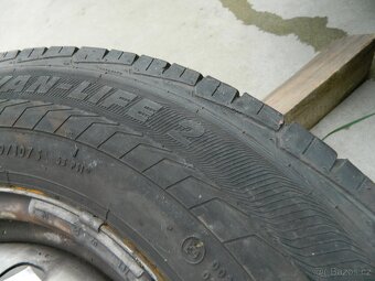 215/70 r15C 109/107s - 4