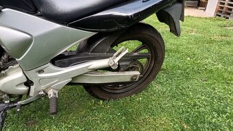Yamaha YBR 250 - 4