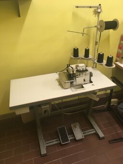 Průmyslový šicí stroj - 4