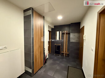 Prodej, byt 2+1 po generální rekonstrukci, 72,6 m2, Hlavní t - 4