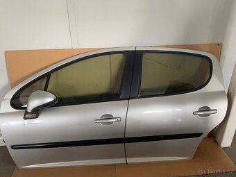 peugeot 207 - 4