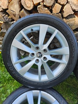 17" letni sada kol Trius na Skoda Octavia 3 - 4