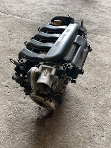 RENAULT FLUENCE 1.6 16V-81Kw——MOTOR K4M V838 - 4