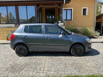 ŠKODA FABIA 2011 1.4i 16v AMBIENTE 152.000km FACELIFT - 4