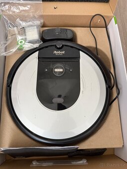Robot roomba i7 - 4