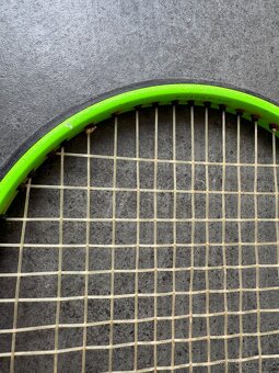 Tenisová raketa značky Wilson Blade - 4